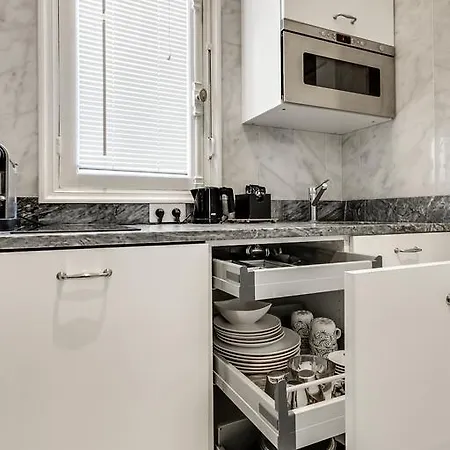 Luxury Suites Living - Av. Champs-elysees Párizs