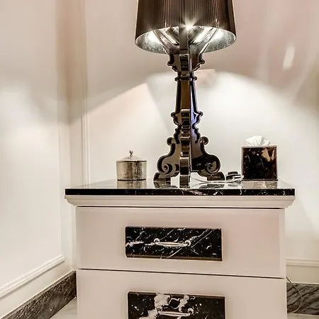 Luxury Suites Living - Av. Champs-elysees Apartman *